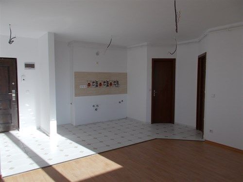 Servicii  de finisaje interioare