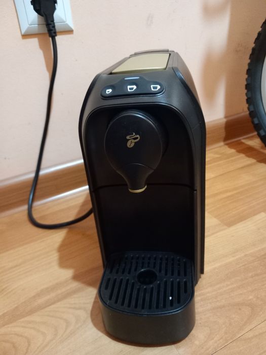 Vând aparat de cafea tchibo