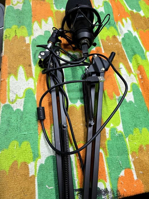 Svive hydra essential microfon studio cu usb