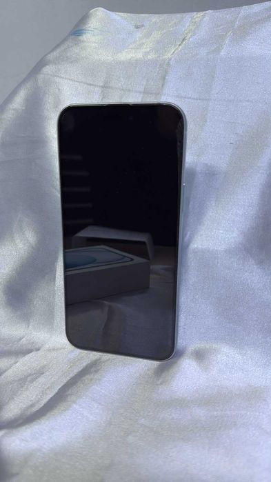Iphone 15 plus 128 gb лот 121\4750