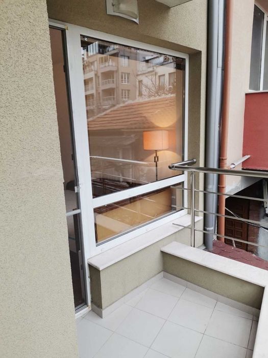 3-стаен обзаведен монолит в сърцето на Кършияка