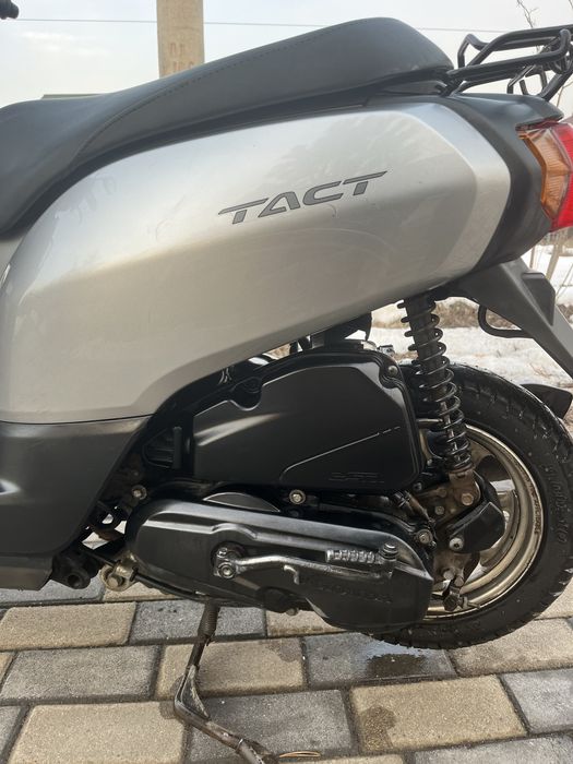 Honda tact 50 ….