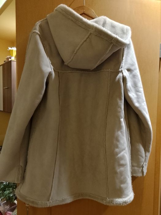 Продавам дамско палто