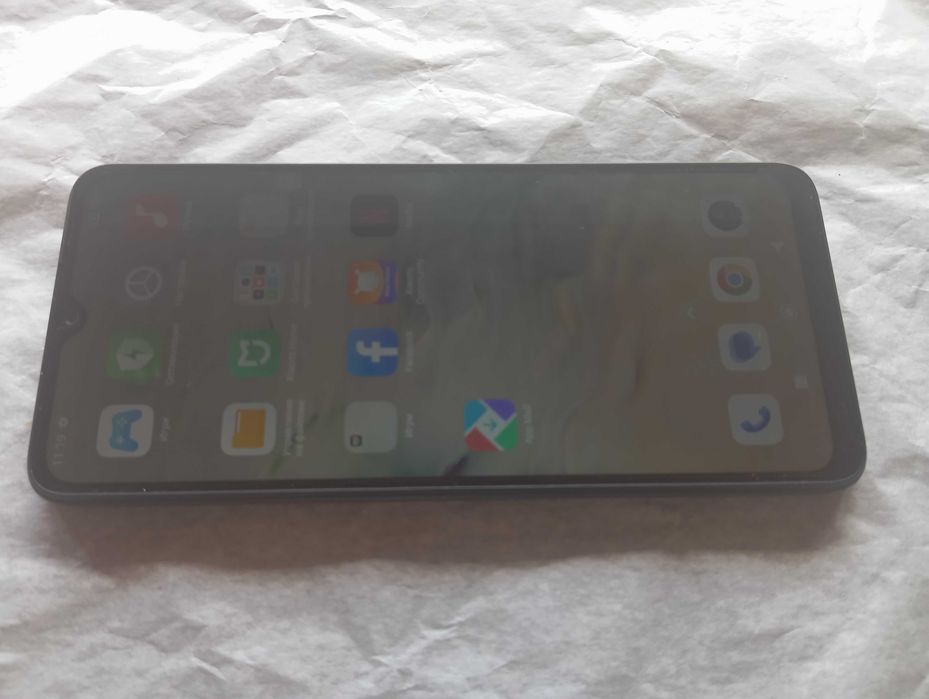 Redmi 12C 64 / 3+3 Gb пълен комплект в отлично състояние