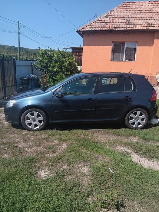Vând Volkswagen Golf GT 1.4 benzină*2007* Euro 4 *2500 Euro Negociabil