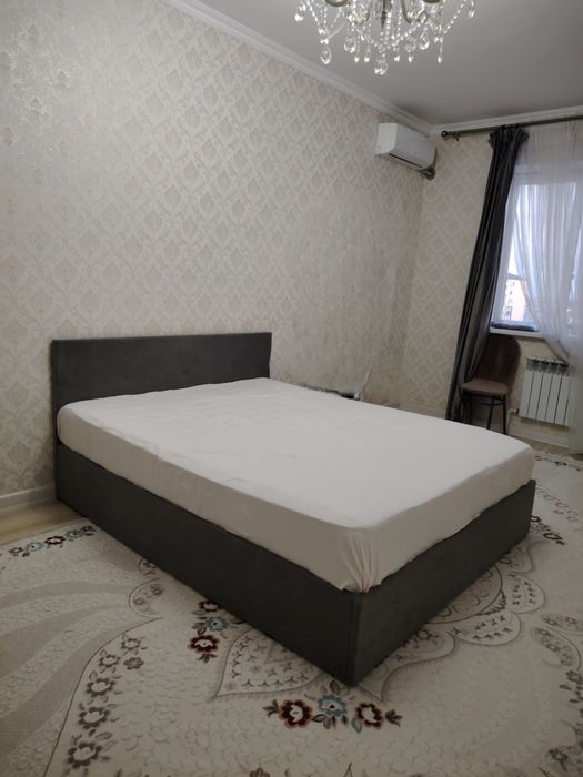 Кровать б/у 160х200 см