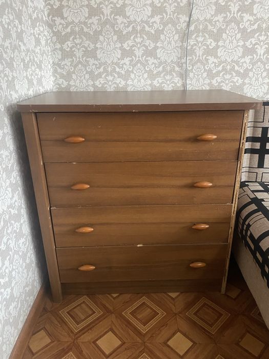 Продам комод под дерево