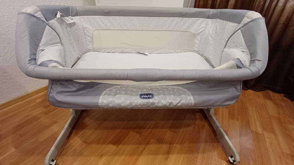 Детская кроватка CHICCO