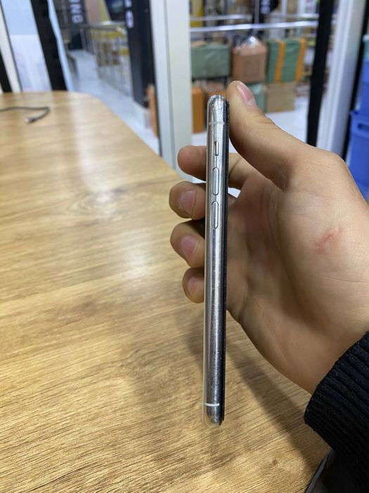 Iphone 11 pro sotiladi