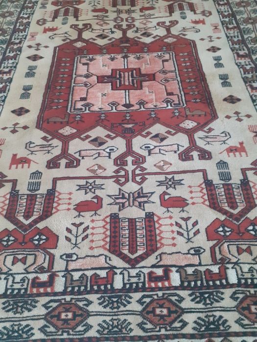 Килим коприна ръчна изработка уникален дизайн от Иран