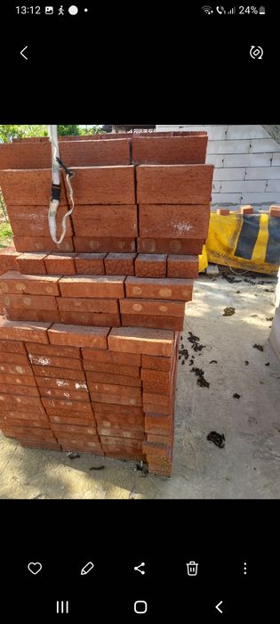 De vânzare  caramida pt. grătar și un palet bca ytong pe15