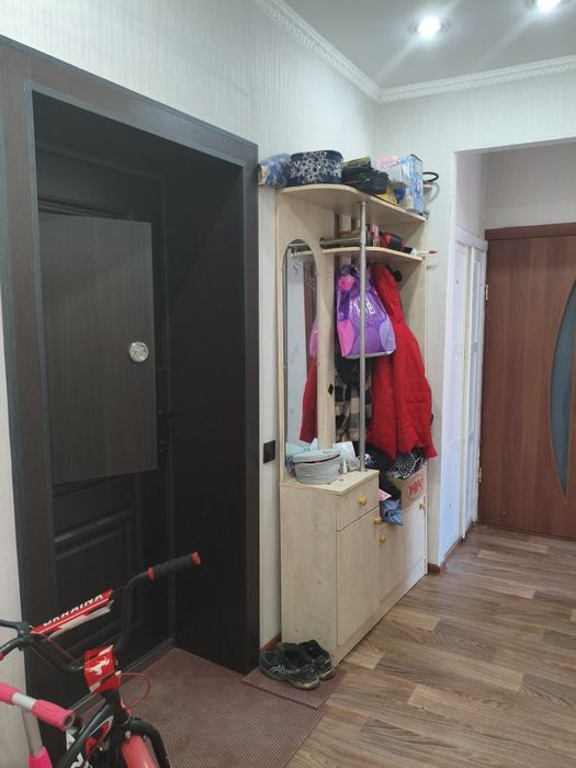 Продаётся 2-х комнатная, Алимжанова 16