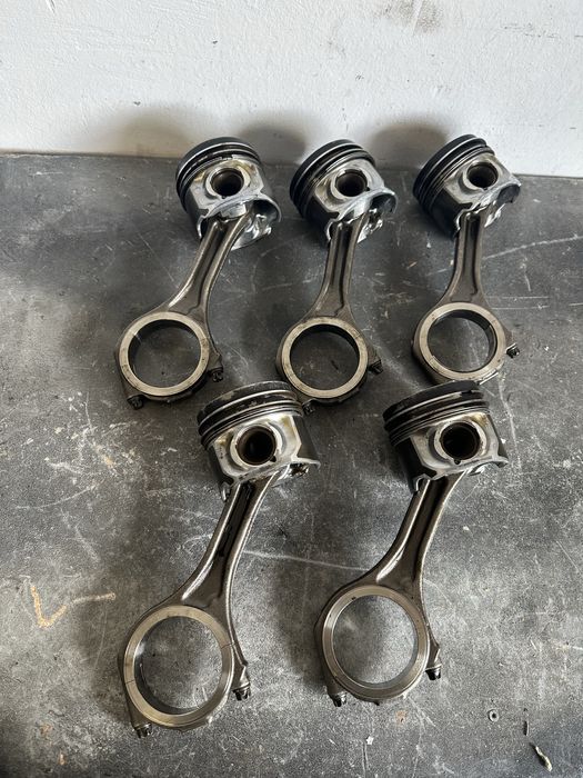Piston pistoane Audi A6 C6 3.0 TDI ASB A8 D3 ASB BMK