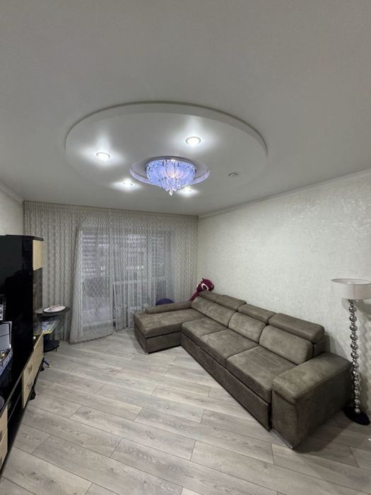 Продаю квартиру - недорого. Срочно