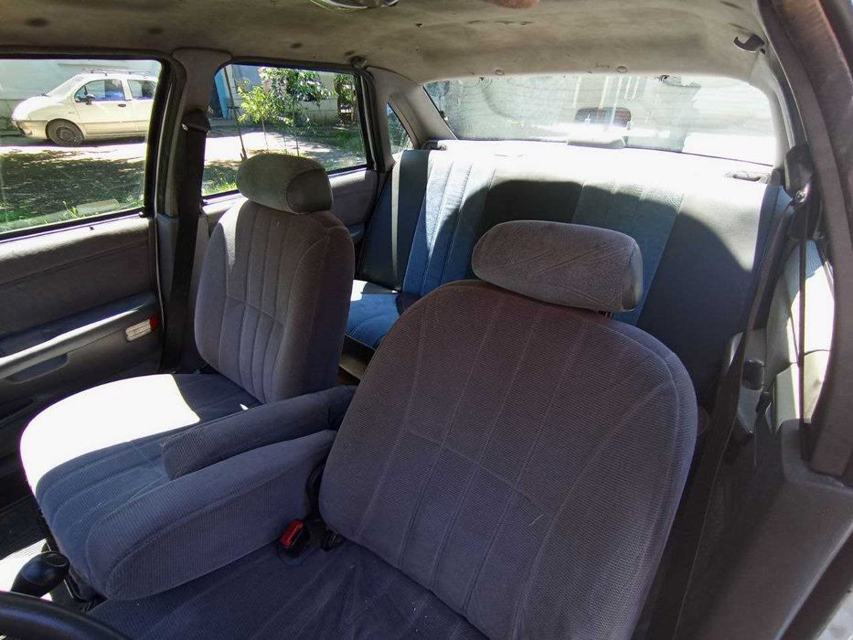 продаю Форд таурус