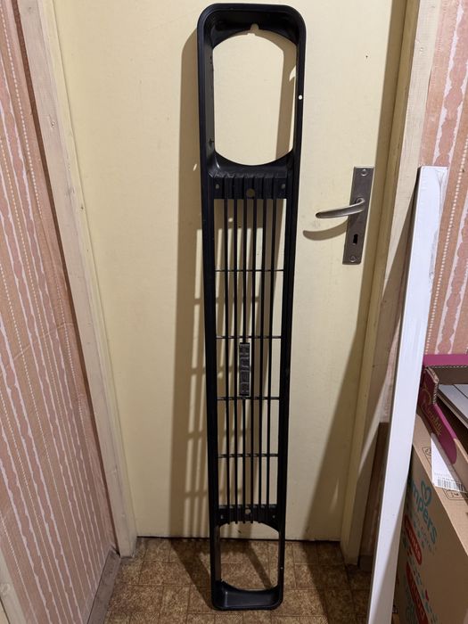 НОВА Предна решетка от Москвич 412