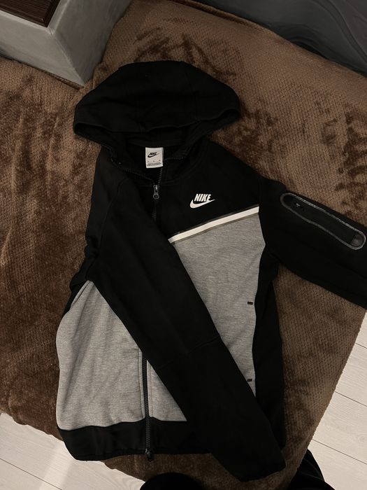 Тениски - Nike , риза - H&M