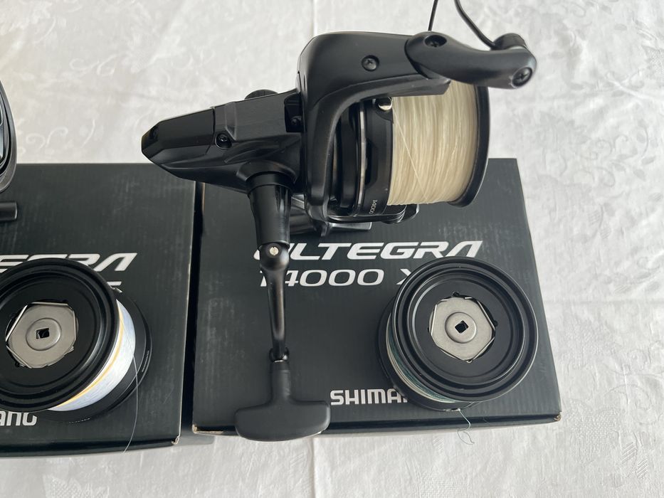 Vand 2 mulinete shimano ultegra 14.000XTE