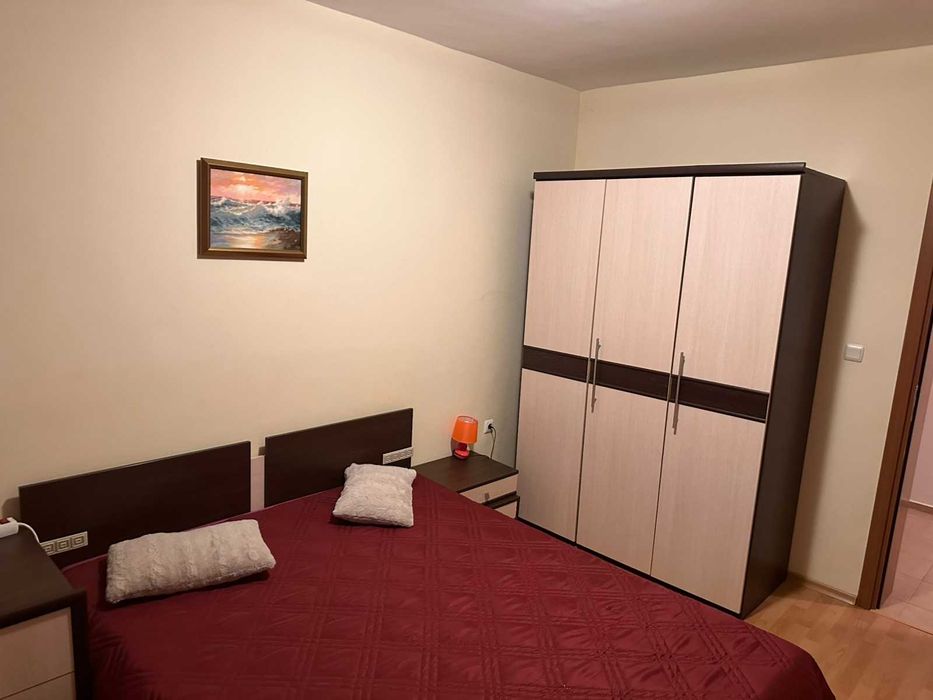 Тристаен с паркомясто в к-с Ривиера парк - к.к. Златни пясъци