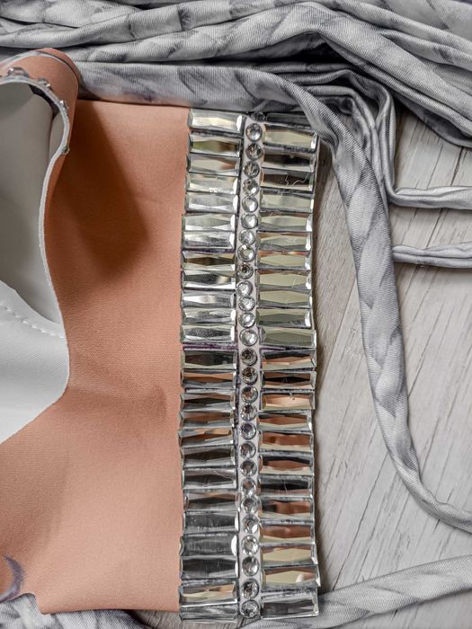 Парик карнавальный