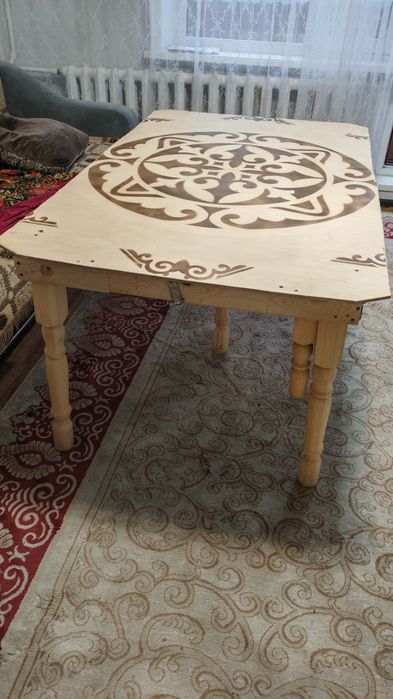 Продам стол ручной работы