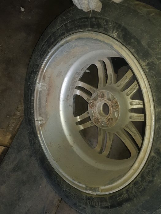 Продам диски с резиной