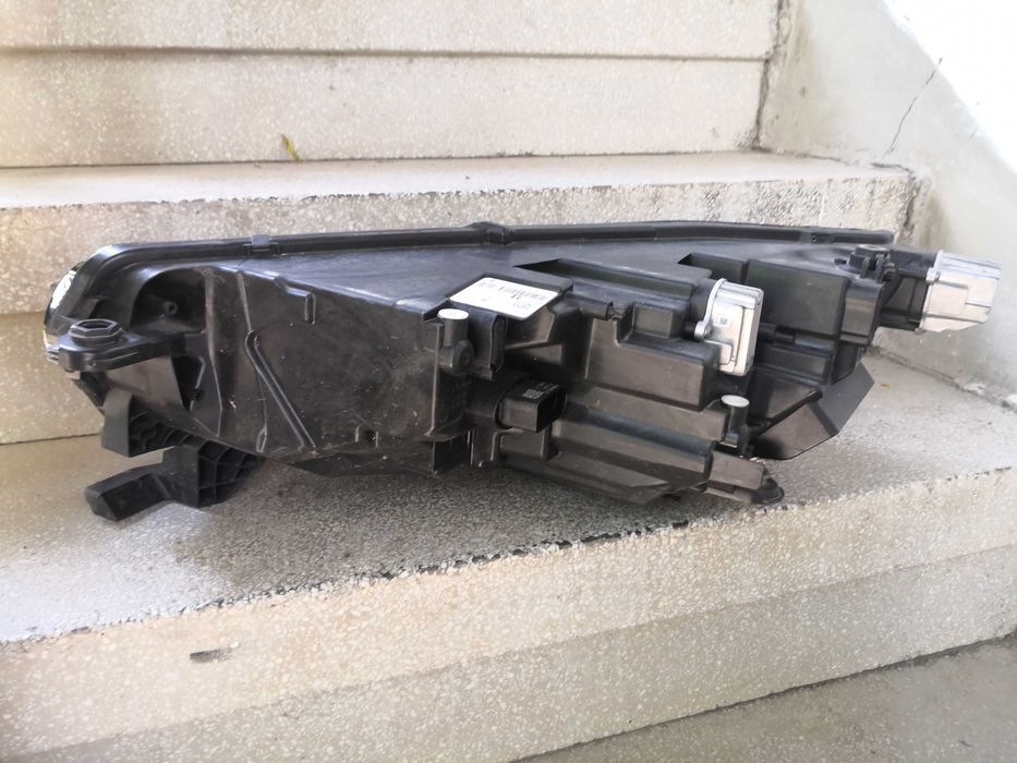 Фар Skoda Octavia IV FULL LED 2020 десен/Фар Шкода Октавиа Оригинален