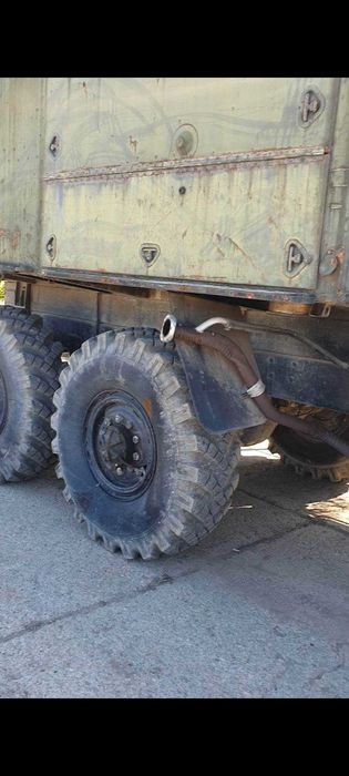 URAL 375 6x6 6300 benzina , 5700 KM Epoca ZIL