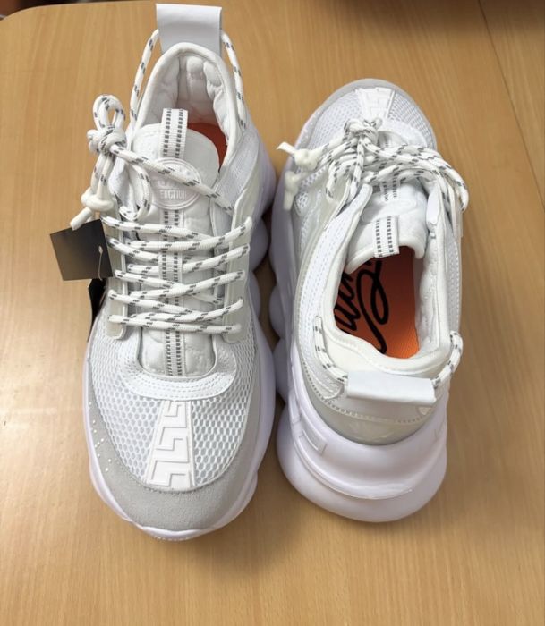 Versace chain reaction white