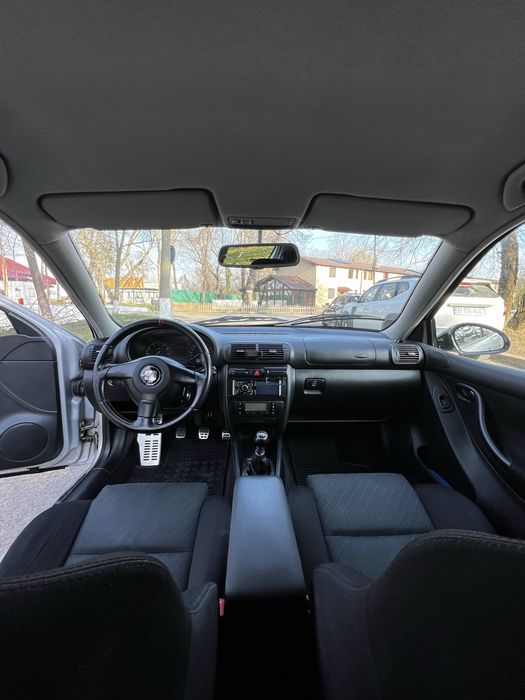 SEAT Leon 2004 — imagine 5