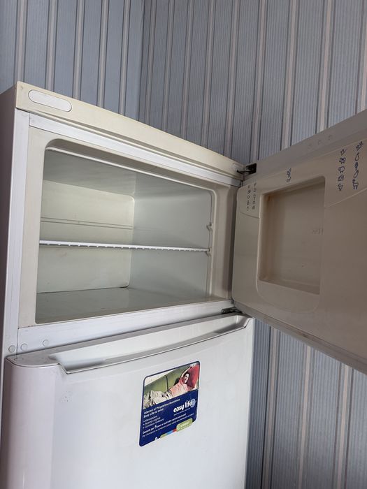Indesit Холодильник