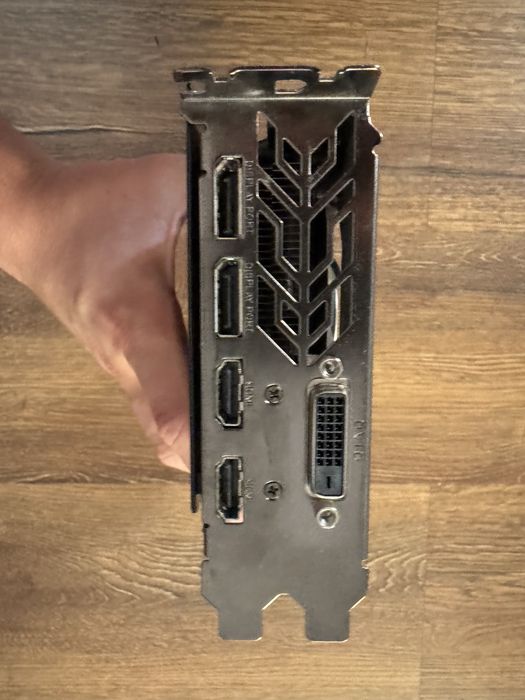 Placă video ASrock Phantom Gaming X Radeon™ RX590 8G OC