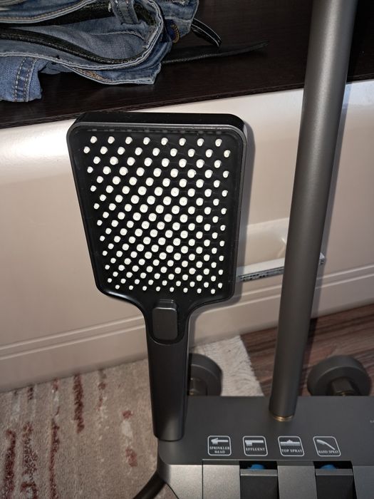 Смиситель в ванную