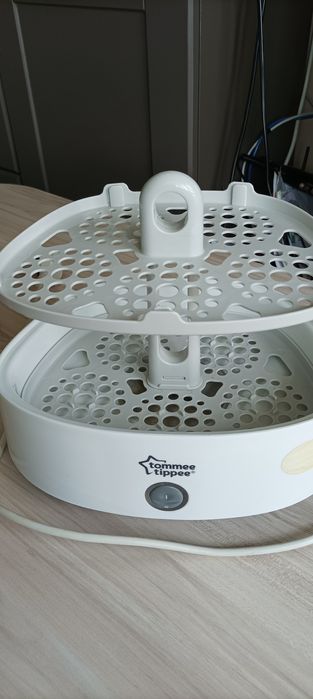 Стерилизатор за шишета Tommee tippee