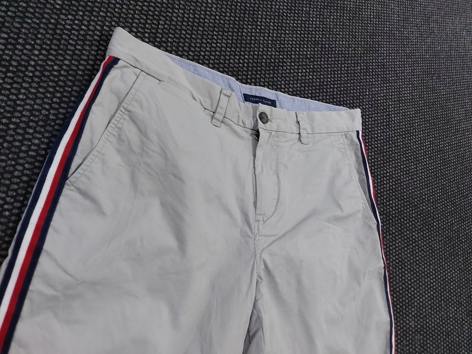 Tommy Hilfiger къси панталони S(32 ) размер