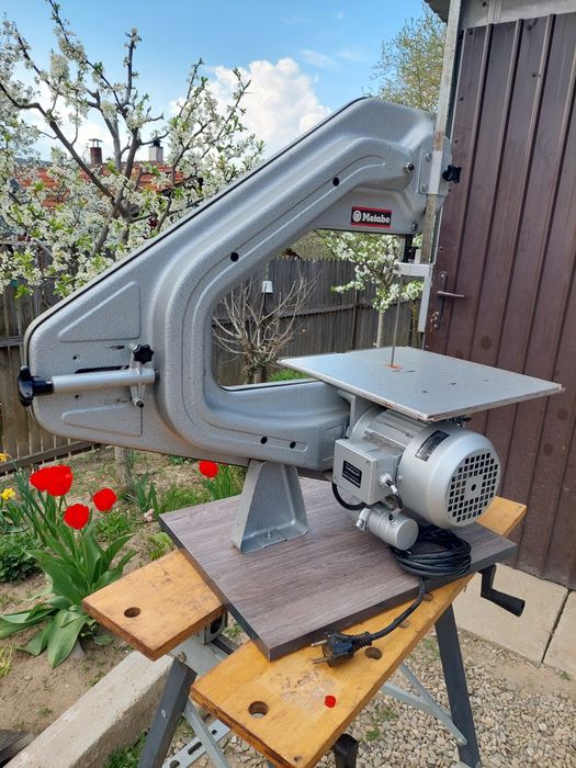 Banzic vertical METABO și circular pentru lemn de banc .