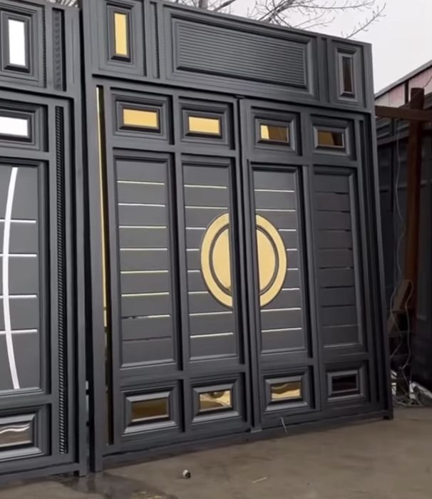 Ворота Хайтек, Нео-классика