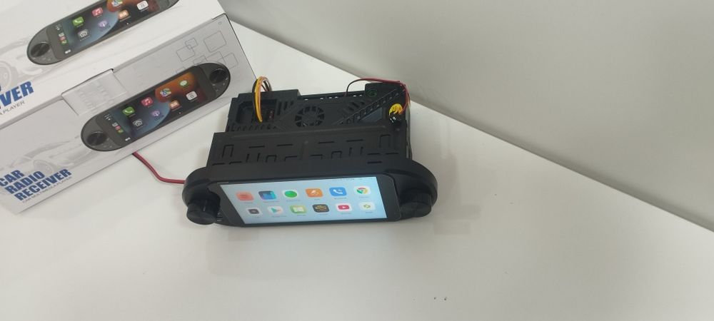 Монитор универсал 1 din xamma moshinaga tushadi uzini joyiga yangi