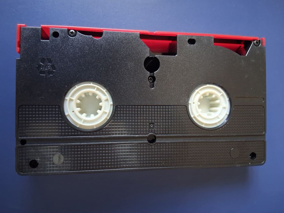 Видеокасета VHS  Гарфилд 2