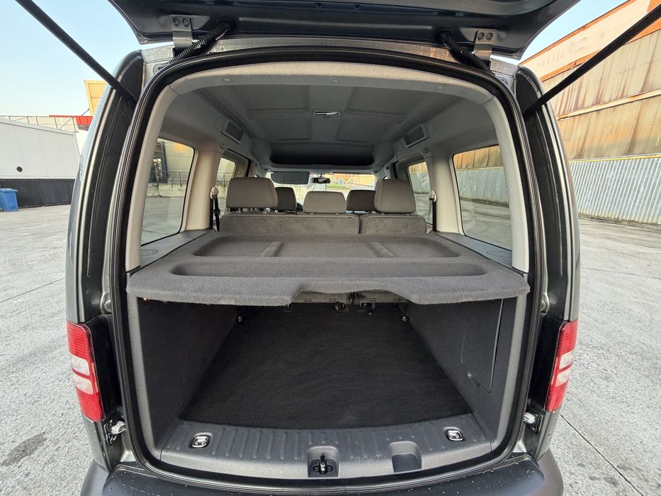 Vind vw Caddy 1.6 tdi euro 5 an 2013