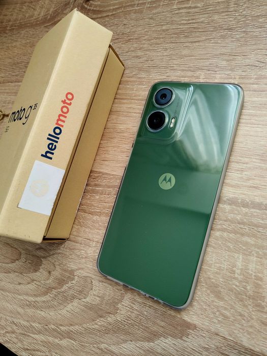 Телефон Моторола 5G g35 чисто нов!