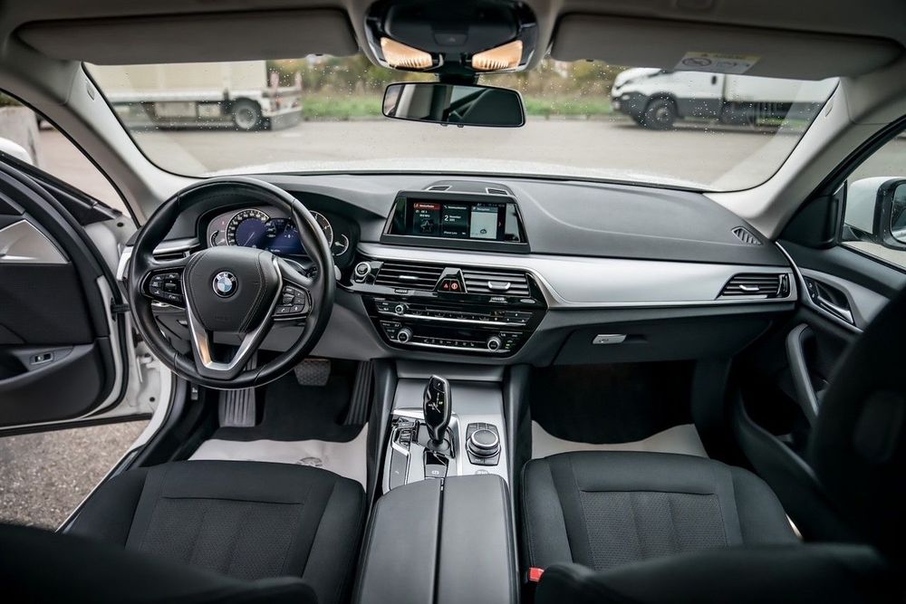 BMW Seria 5 BMW 520d xDrive 2019 | 190 CP | 195.000 km REALI |