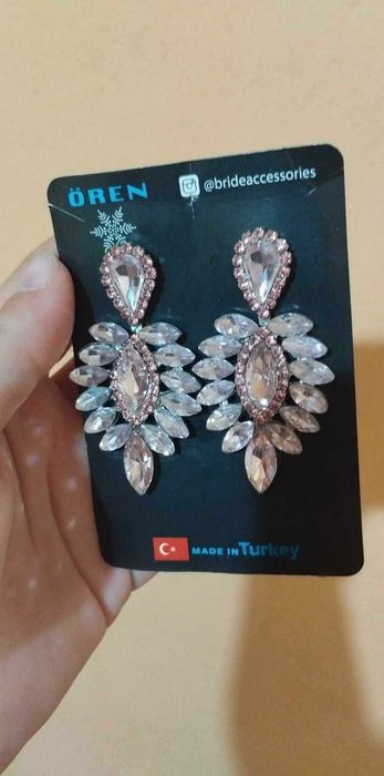 Бална рокля и аксесоари!