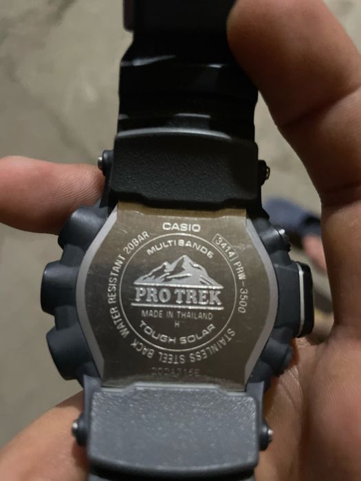 Продам часы Casio Pro Trek PRW-3500-1E