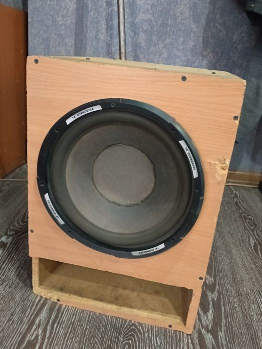 Продам сабвуфер 10 000тг