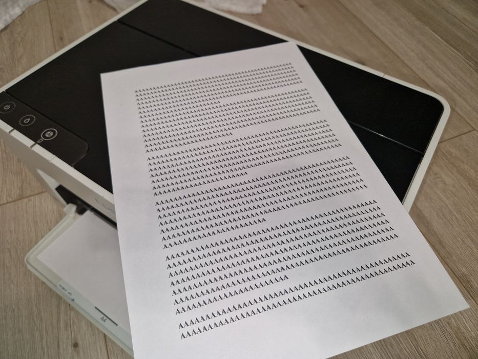 Продам черно - белый принтер EPSON M1100