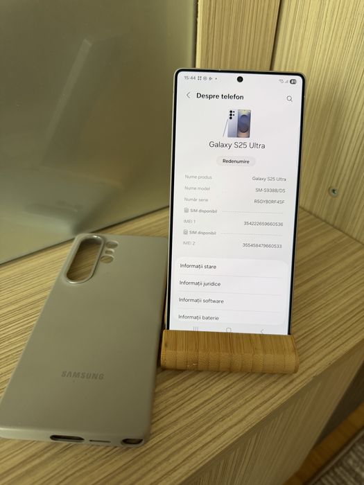 Samsung galaxy S25 ultra. Impecabil.