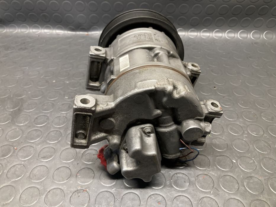 Компресор за климатик на тойота авенсис/Avensis T25 2.0D4D 126кс 03-08