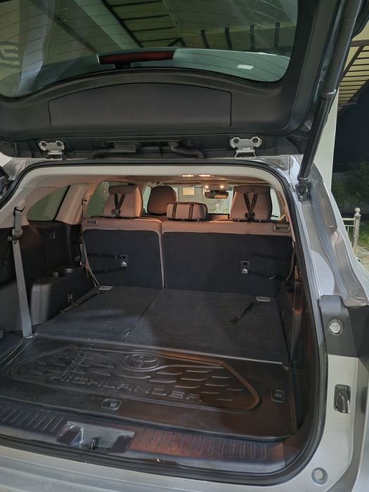 Продается Тайота Хайландер