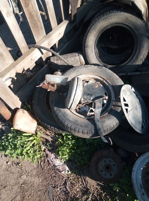 Продам запчасти ваз 099